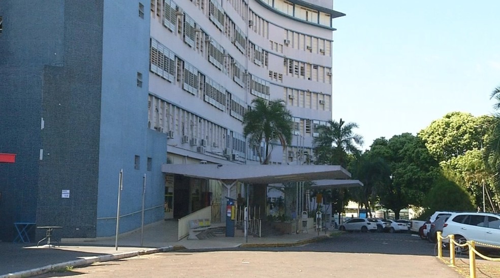Santa Casa de Araçatuba pode fechar leitos para tratamento de Covid-19 por falta de anestésicos, diz diretor